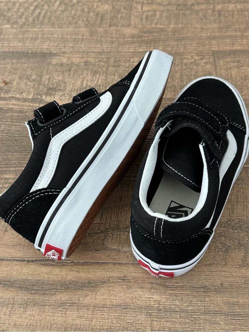 Vans Kids Black & White Canvas Velcro Sneakers - Picture 4 of 5